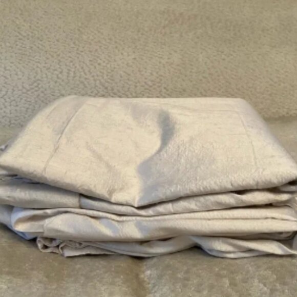 2 Linen & Things Ivory 40W x 82L 100% Raw Silk Rod Pocket Drapery Panels - Picture 1 of 7